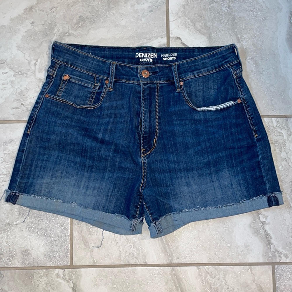 Levi Jean Shorts
